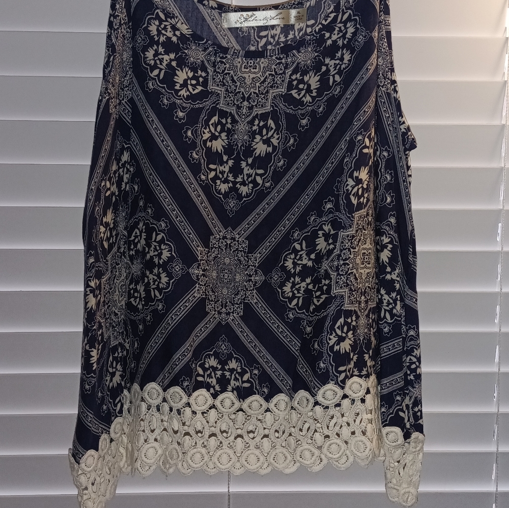 💙Used tunic - Picture 4 of 6